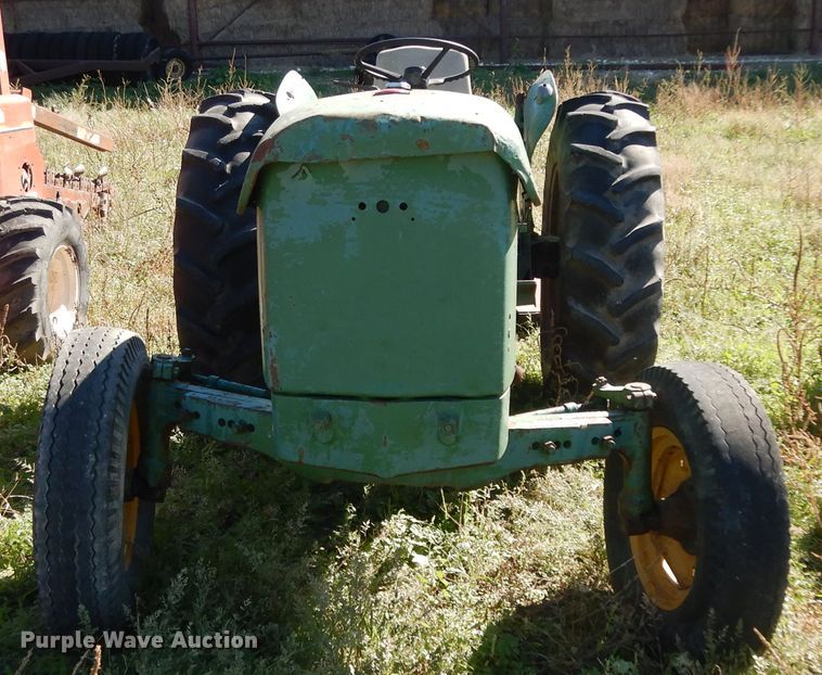 image for item DJ7449 1974 John Deere 830  tractor