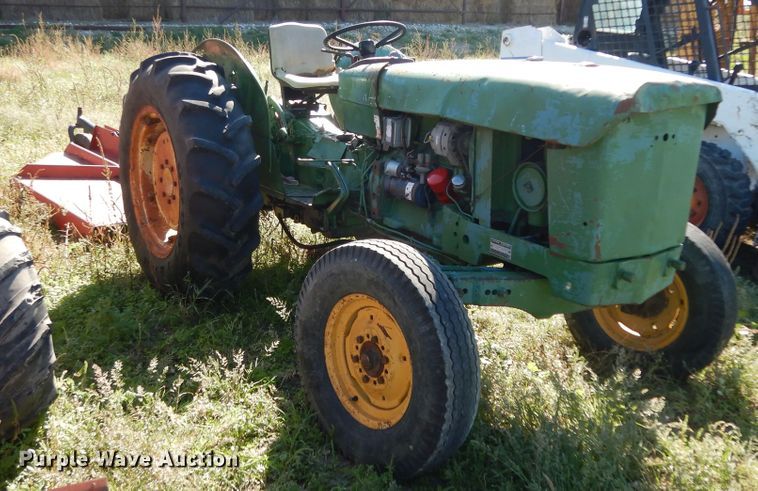 image for item DJ7449 1974 John Deere 830  tractor