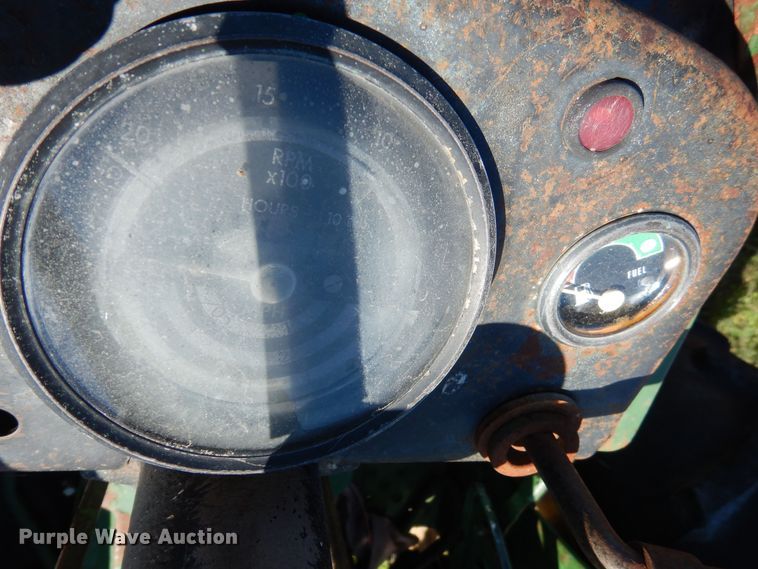 image for item DJ7449 1974 John Deere 830  tractor