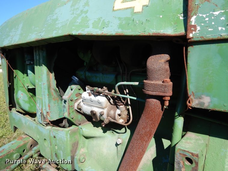 image for item DJ7449 1974 John Deere 830  tractor