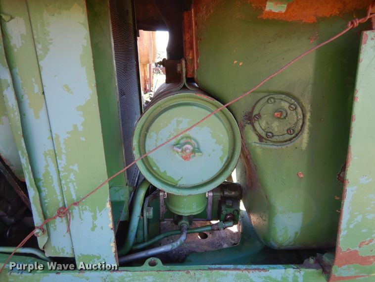 image for item DJ7449 1974 John Deere 830  tractor