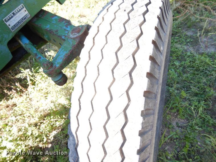 image for item DJ7449 1974 John Deere 830  tractor