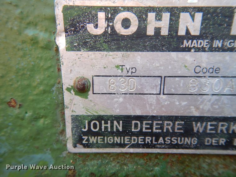 image for item DJ7449 1974 John Deere 830  tractor