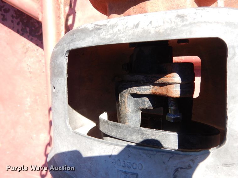 image for item DJ7449 1974 John Deere 830  tractor