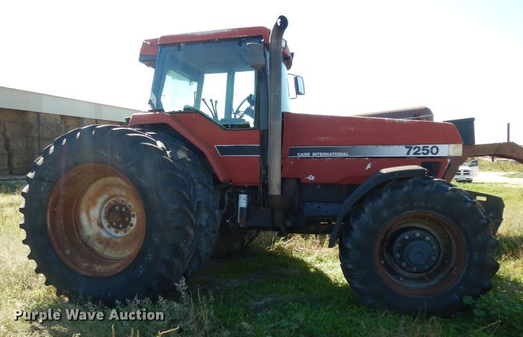 image for item DJ7451 1995 Case IH 7250  MFWD tractor