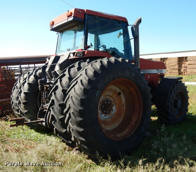 image for item DJ7451 1995 Case IH 7250  MFWD tractor