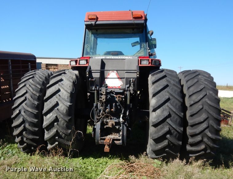 image for item DJ7451 1995 Case IH 7250  MFWD tractor