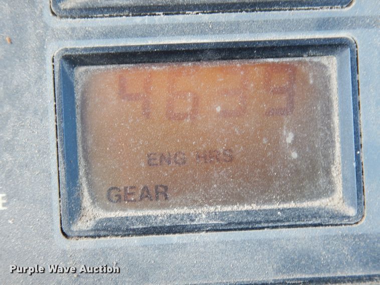 image for item DJ7451 1995 Case IH 7250  MFWD tractor