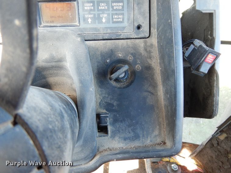 image for item DJ7451 1995 Case IH 7250  MFWD tractor