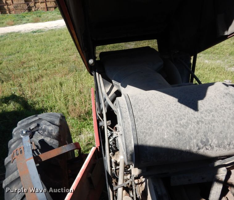 image for item DJ7451 1995 Case IH 7250  MFWD tractor