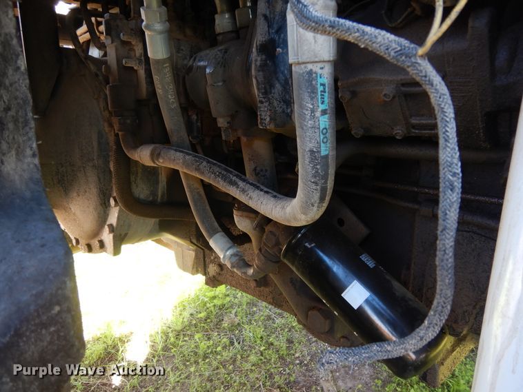 image for item DJ7451 1995 Case IH 7250  MFWD tractor