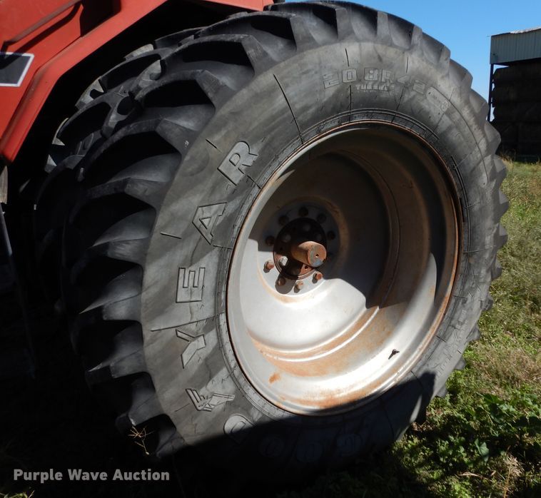 image for item DJ7451 1995 Case IH 7250  MFWD tractor