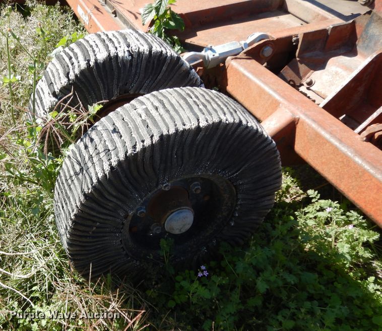 image for item DJ7452 Rhino SR15  batwing rotary mower