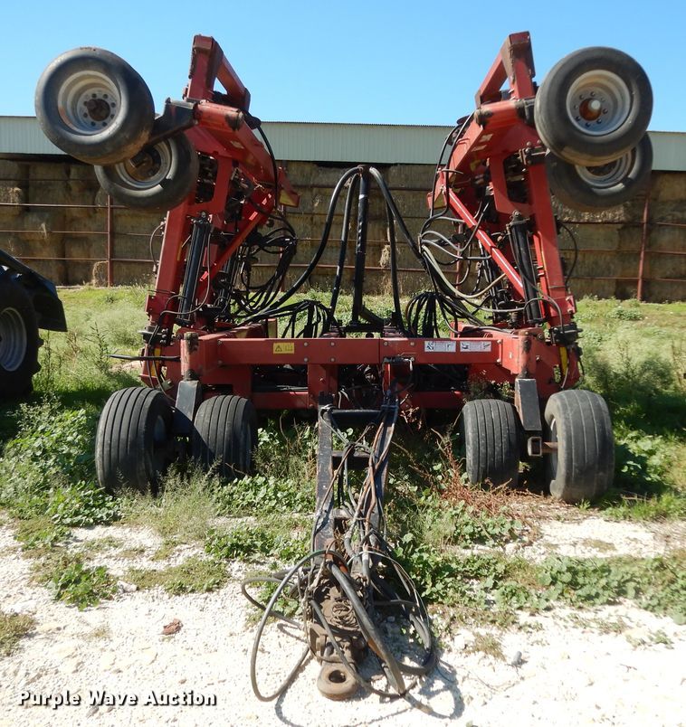 image for item DJ7454 Case IH SDX30  air seeder