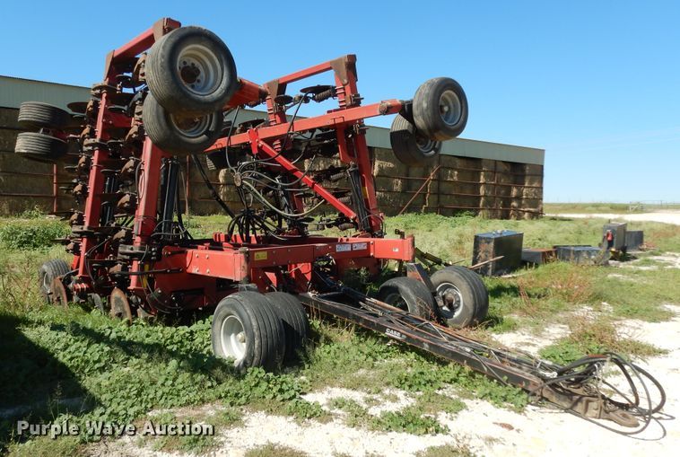 image for item DJ7454 Case IH SDX30  air seeder
