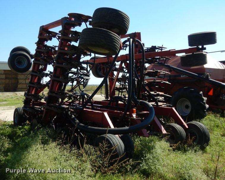 image for item DJ7454 Case IH SDX30  air seeder