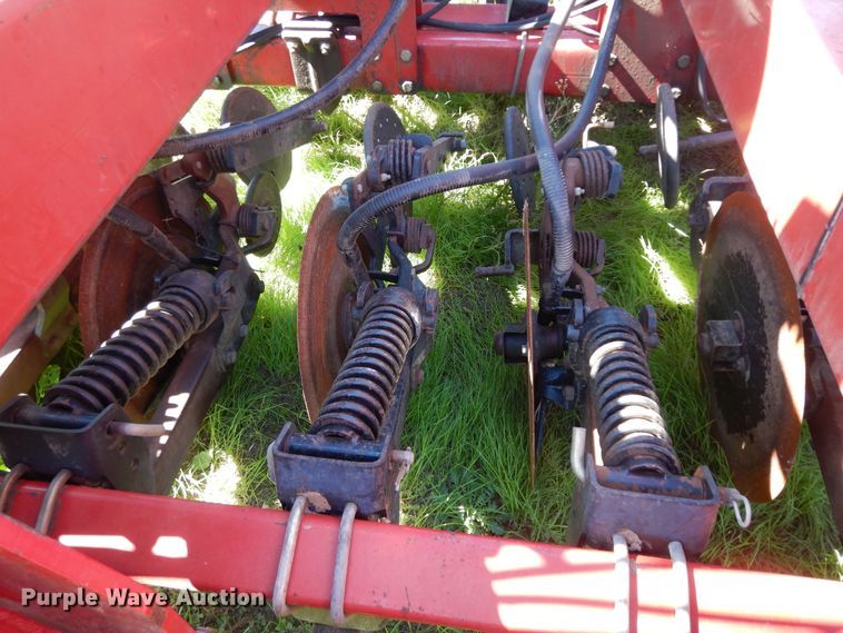 image for item DJ7454 Case IH SDX30  air seeder