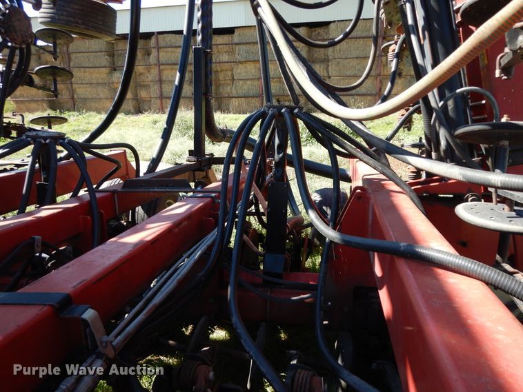 image for item DJ7454 Case IH SDX30  air seeder