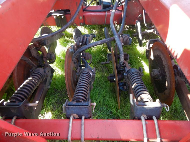 image for item DJ7454 Case IH SDX30  air seeder