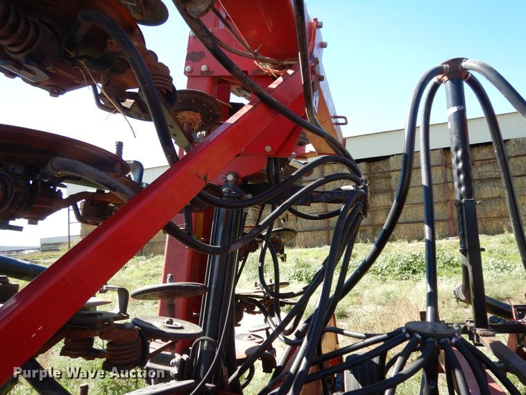 image for item DJ7454 Case IH SDX30  air seeder