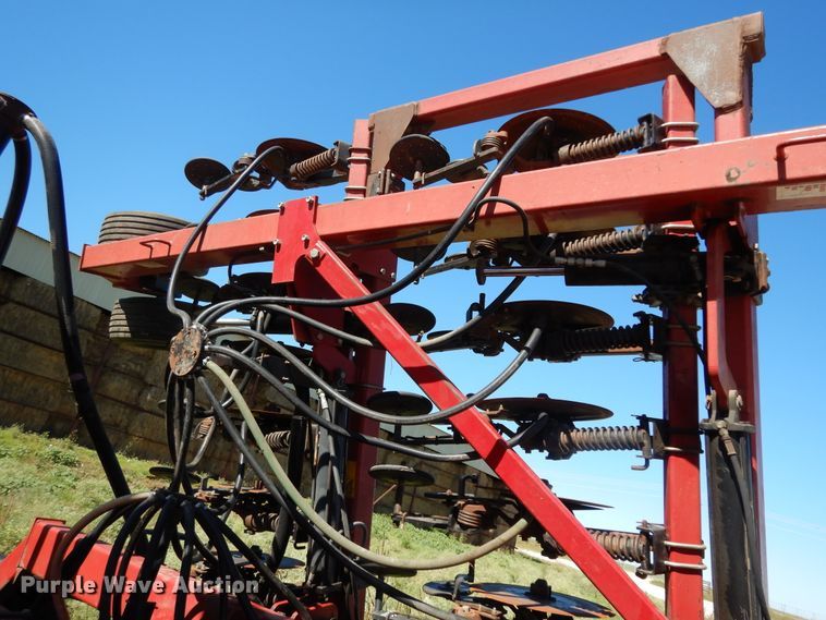 image for item DJ7454 Case IH SDX30  air seeder