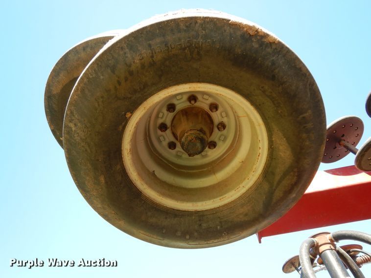 image for item DJ7454 Case IH SDX30  air seeder