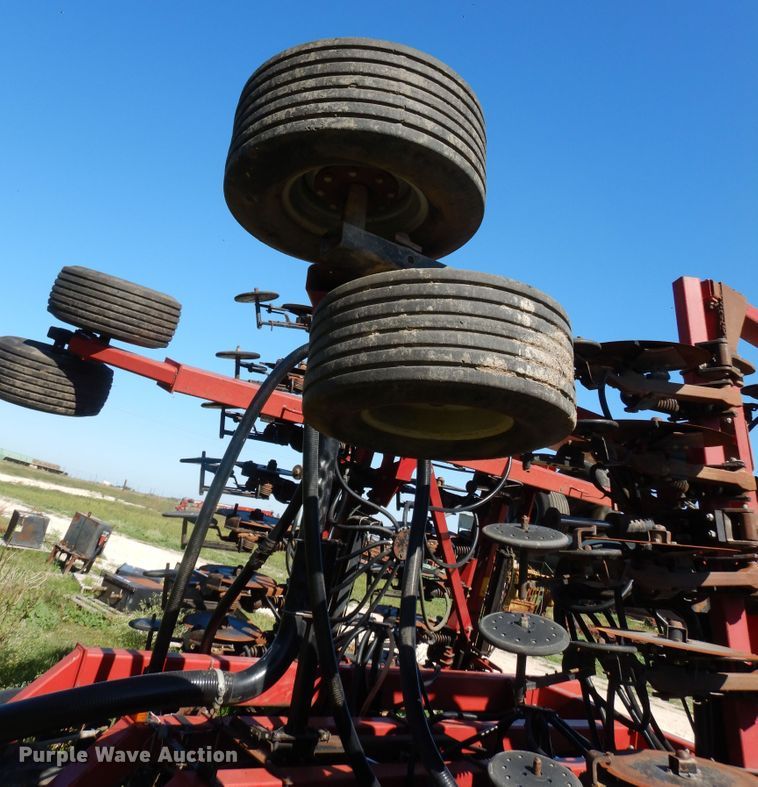 image for item DJ7454 Case IH SDX30  air seeder