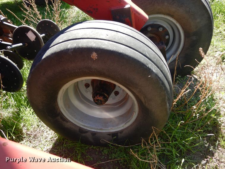 image for item DJ7454 Case IH SDX30  air seeder