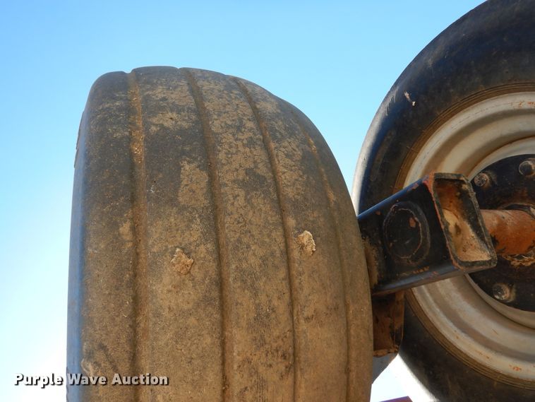 image for item DJ7454 Case IH SDX30  air seeder