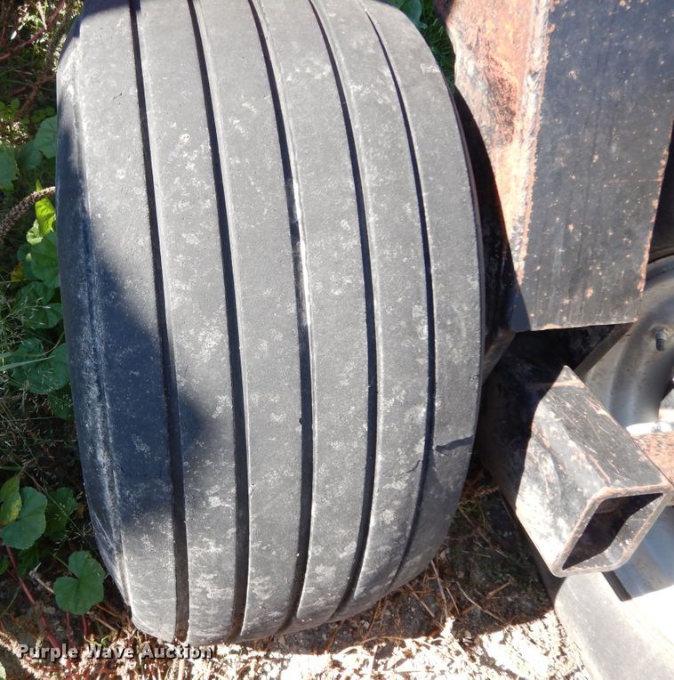 image for item DJ7454 Case IH SDX30  air seeder