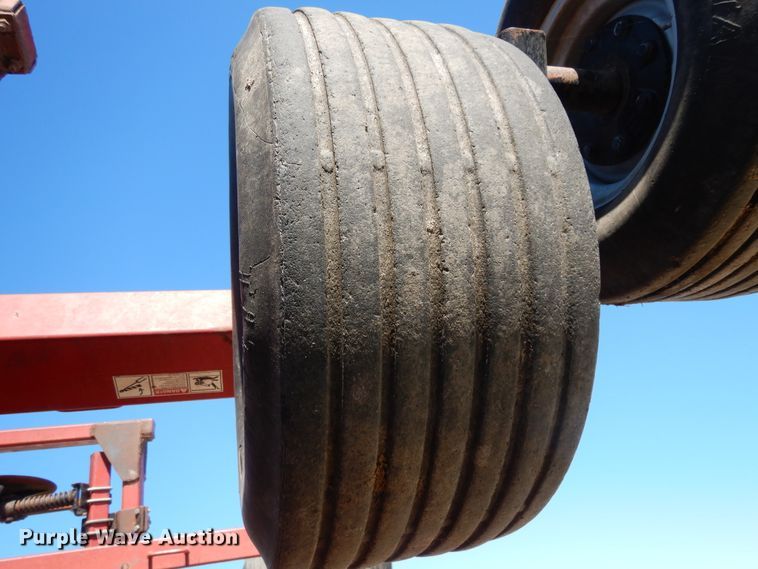 image for item DJ7454 Case IH SDX30  air seeder