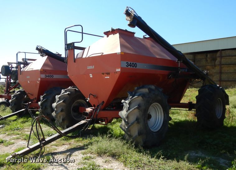 image for item DJ7454 Case IH SDX30  air seeder
