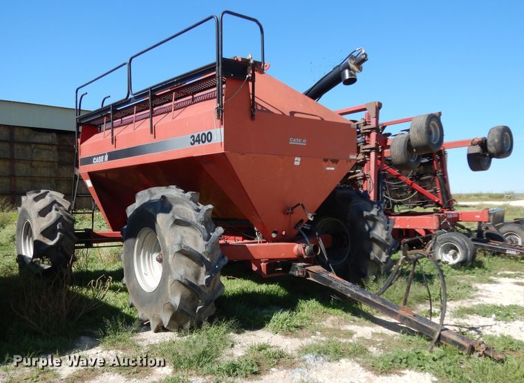 image for item DJ7454 Case IH SDX30  air seeder
