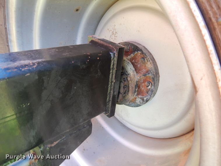 image for item DJ7454 Case IH SDX30  air seeder