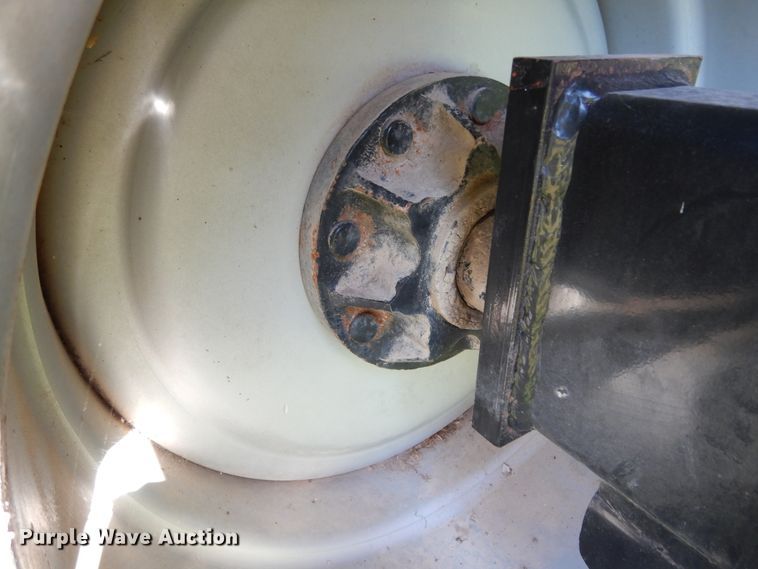 image for item DJ7454 Case IH SDX30  air seeder