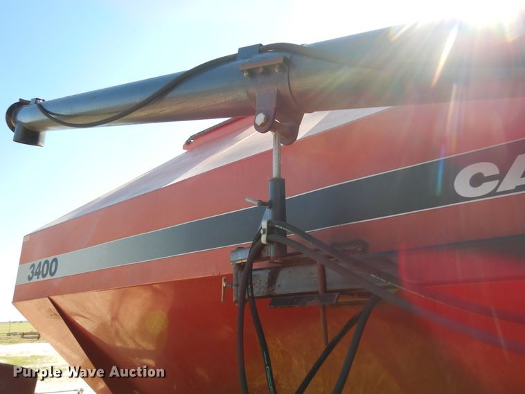 image for item DJ7454 Case IH SDX30  air seeder