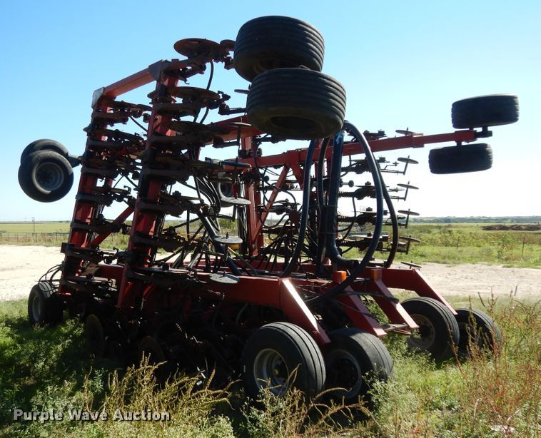 image for item DJ7455 Case IH SDX30  air seeder