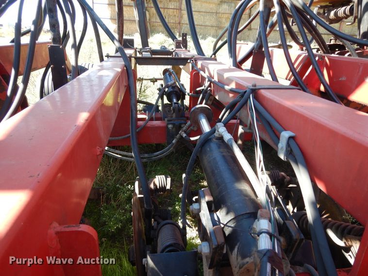 image for item DJ7455 Case IH SDX30  air seeder