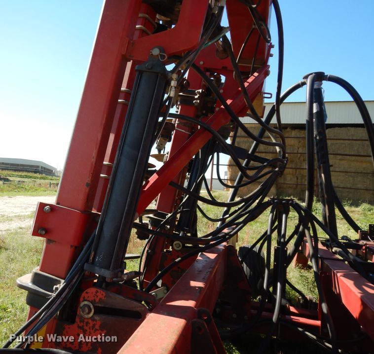 image for item DJ7455 Case IH SDX30  air seeder