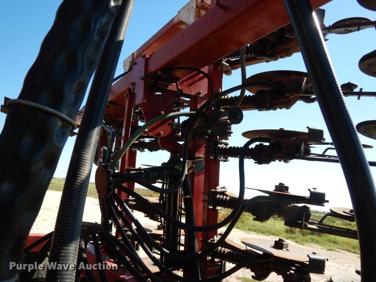 image for item DJ7455 Case IH SDX30  air seeder