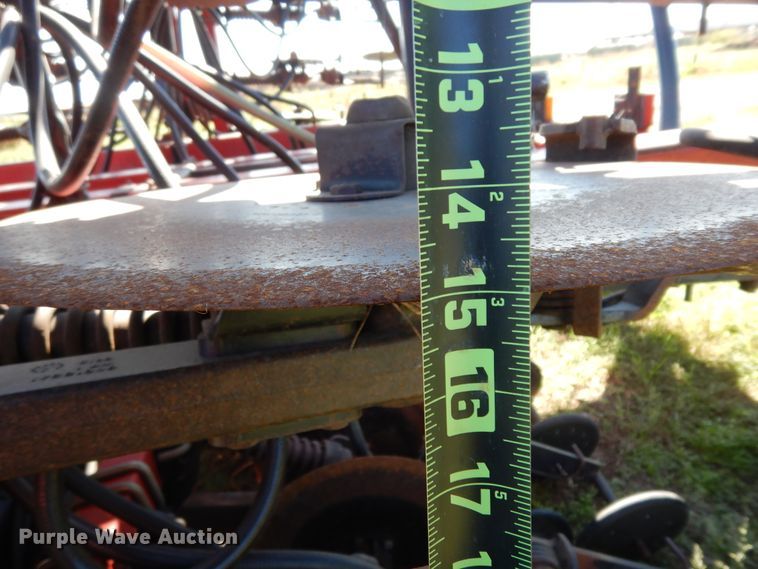 image for item DJ7455 Case IH SDX30  air seeder