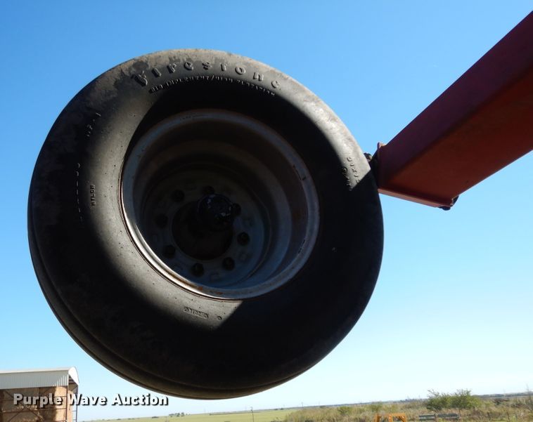 image for item DJ7455 Case IH SDX30  air seeder