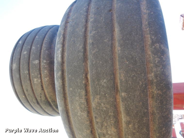 image for item DJ7455 Case IH SDX30  air seeder