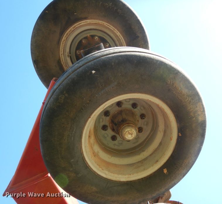 image for item DJ7455 Case IH SDX30  air seeder