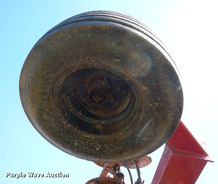 image for item DJ7455 Case IH SDX30  air seeder