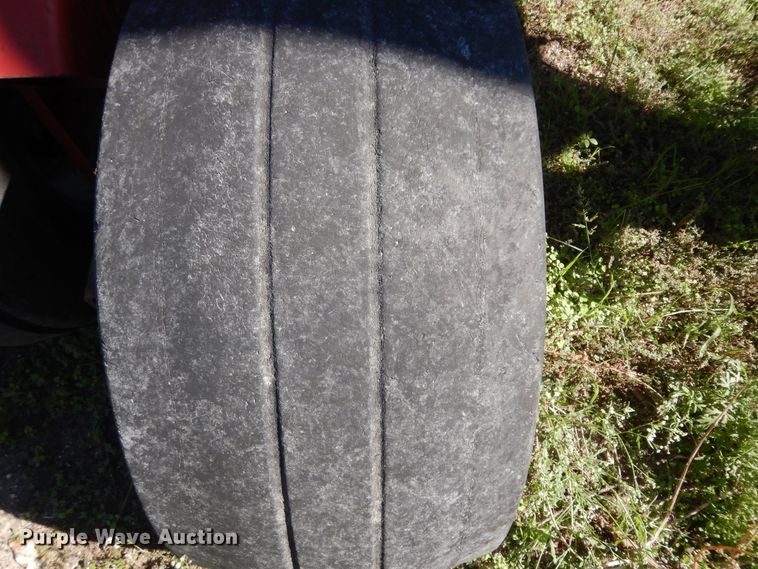 image for item DJ7455 Case IH SDX30  air seeder