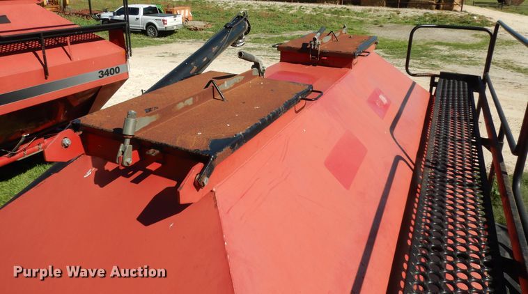 image for item DJ7455 Case IH SDX30  air seeder