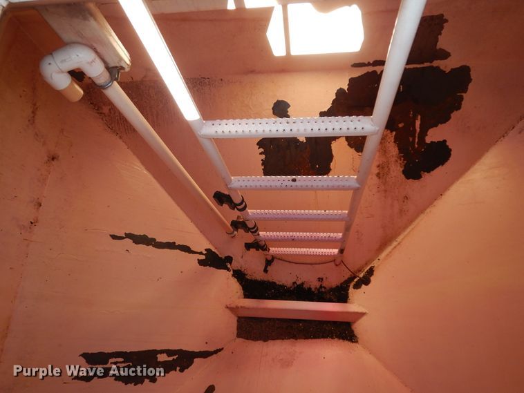 image for item DJ7455 Case IH SDX30  air seeder