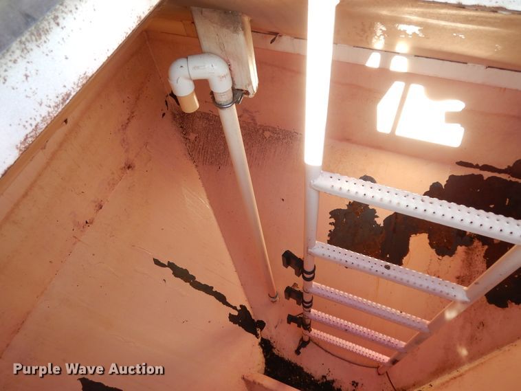 image for item DJ7455 Case IH SDX30  air seeder