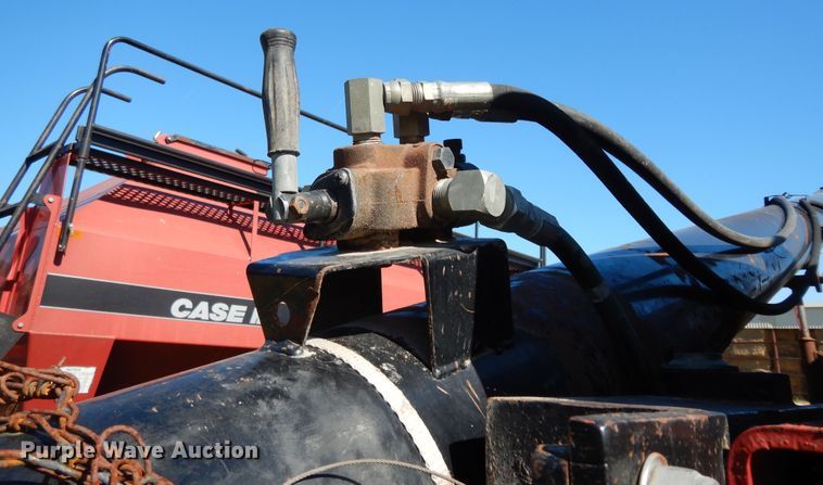 image for item DJ7455 Case IH SDX30  air seeder